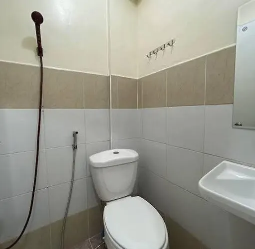 Lawton Residences 3c - 4 Pax Manila